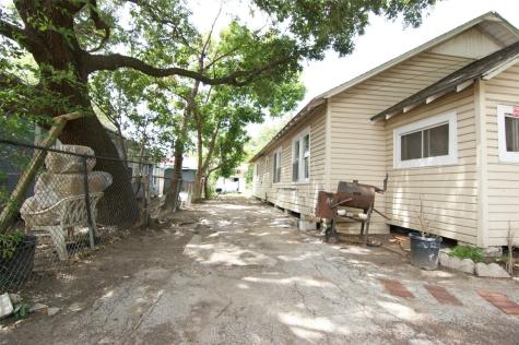 1265 Morris Street Houston TX 77009