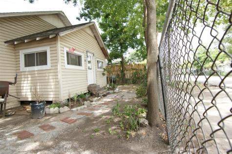 1265 Morris Street Houston TX 77009