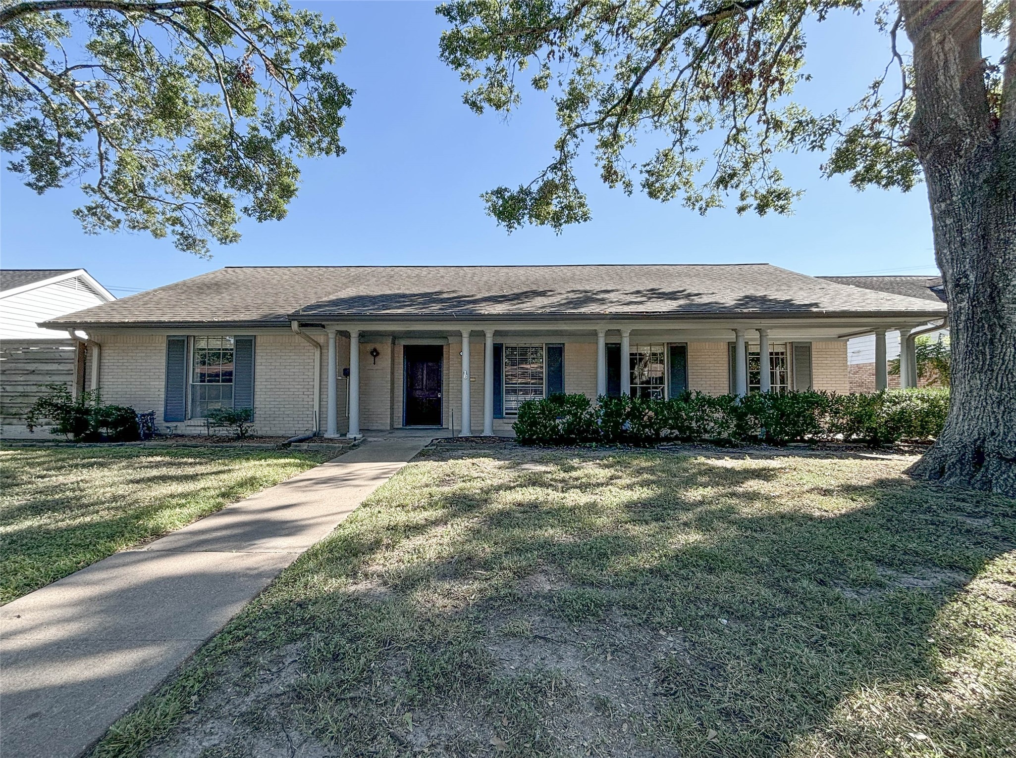 7915 Twin Hills Drive Houston TX 77071