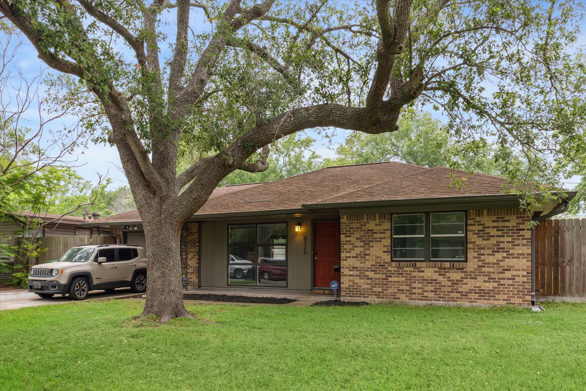 6226 Indigo Street Houston TX 77074