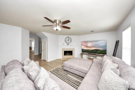 1054 Inverness Cove Dickinson TX 77539