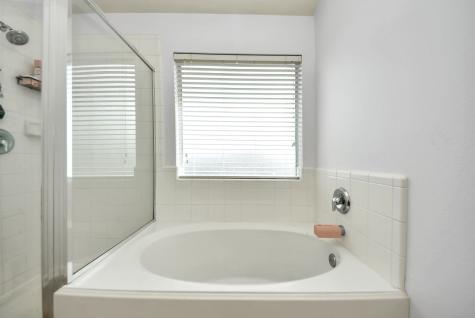 1054 Inverness Cove Dickinson TX 77539