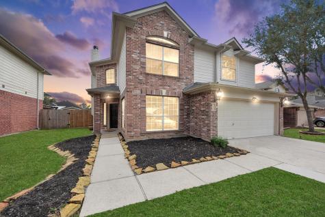 1054 Inverness Cove Dickinson TX 77539
