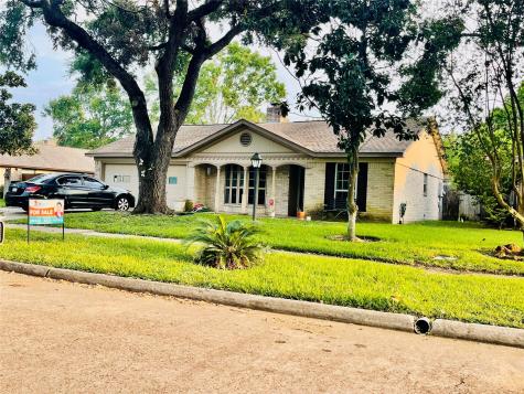 9743 Ravensworth Drive Houston TX 77031