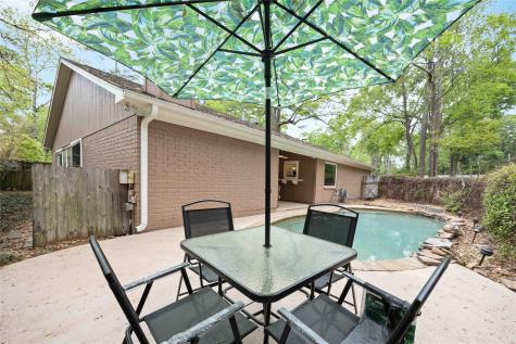 3766 Clear Falls Drive Kingwood TX 77339