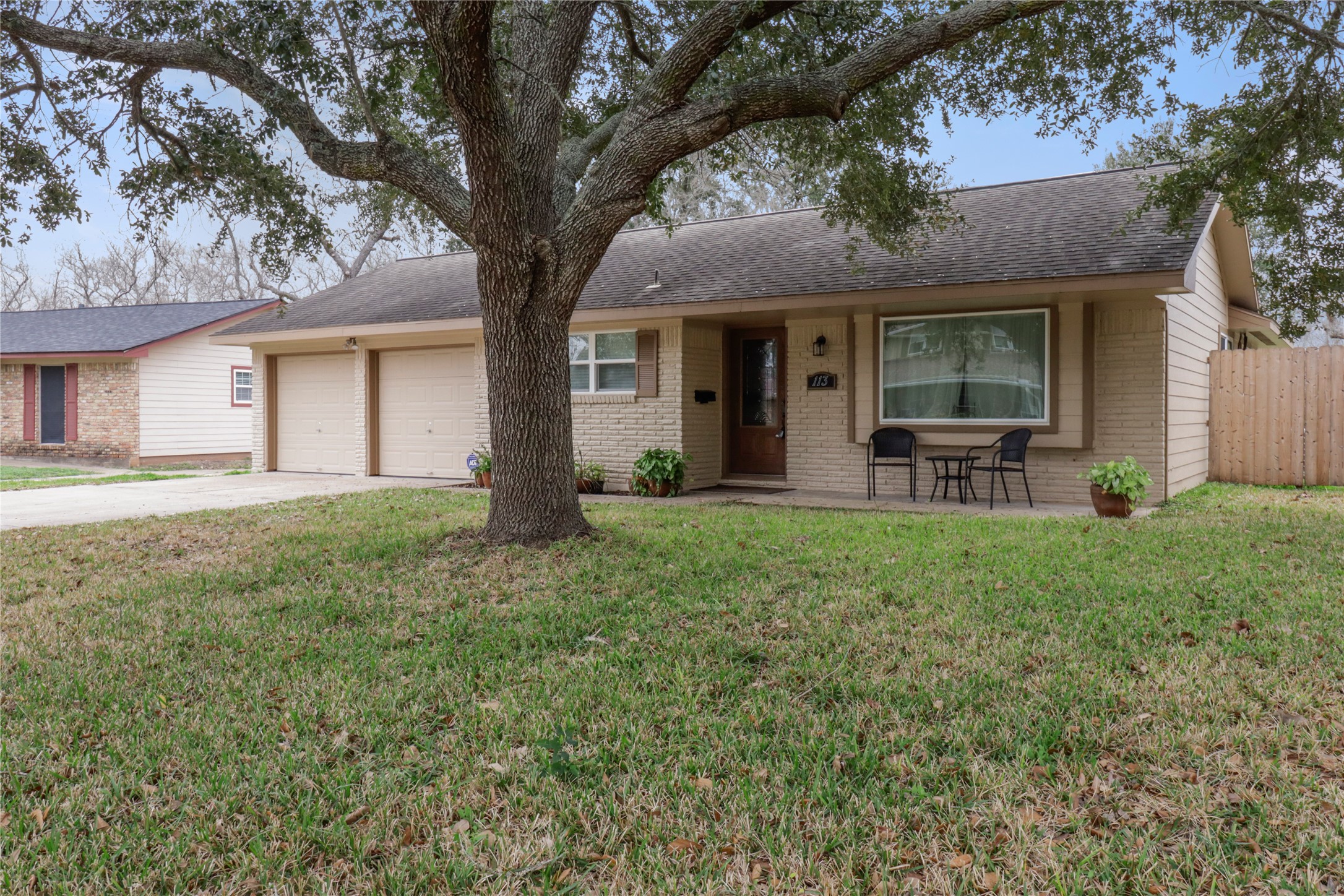 113 Cannon Street Clute TX 77531