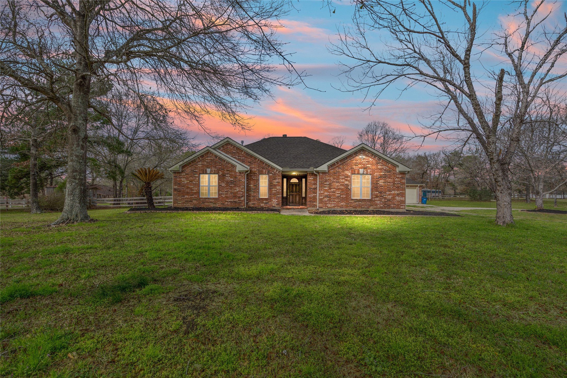 8142 Hills Parkway Montgomery TX 77316