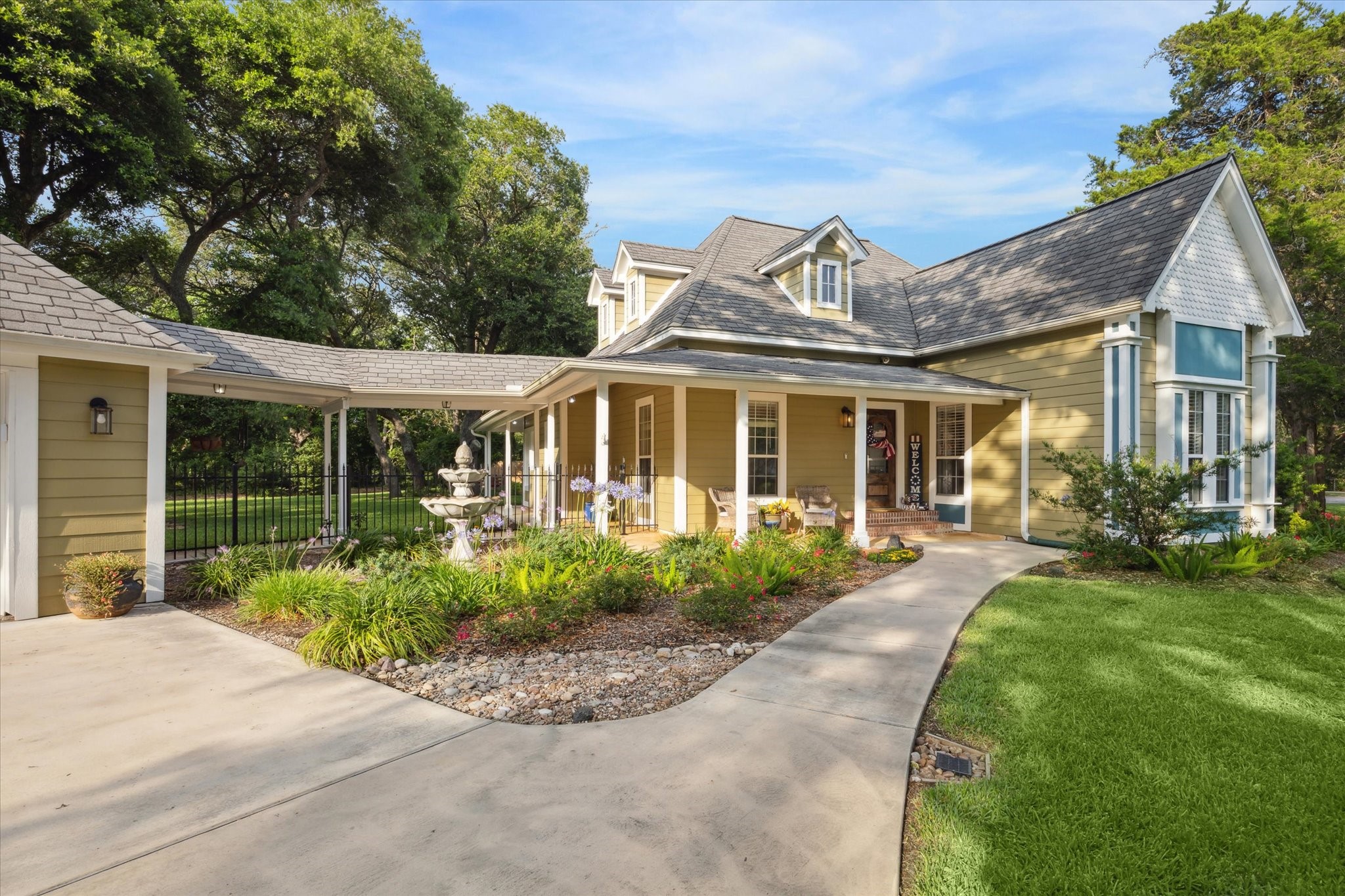 10410 N Morningview Santa Fe TX 77510