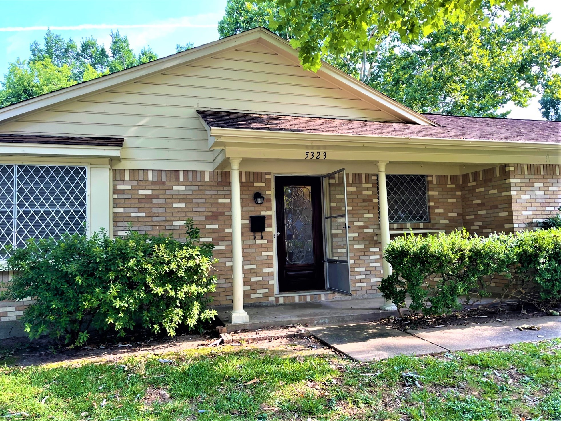 5323 Manor Creek Lane Houston TX 77092