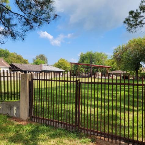 3710 19th Street N Texas City TX 77590