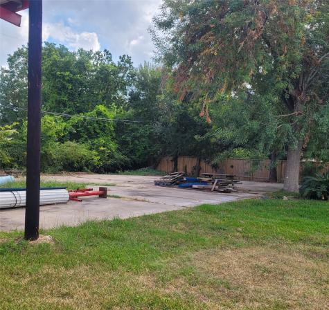 3710 19th Street N Texas City TX 77590