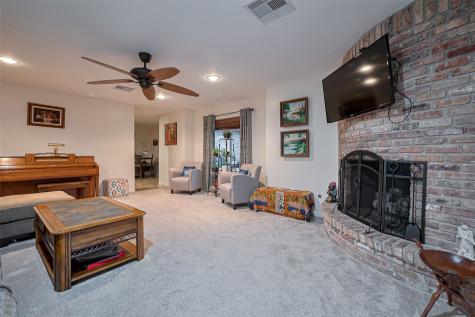 8019 Colgate Street Houston TX 77061