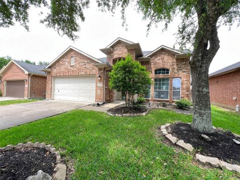 13013 Shallow Falls Lane Pearland TX 77584