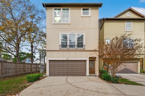 880 Fisher Street Houston TX 77018