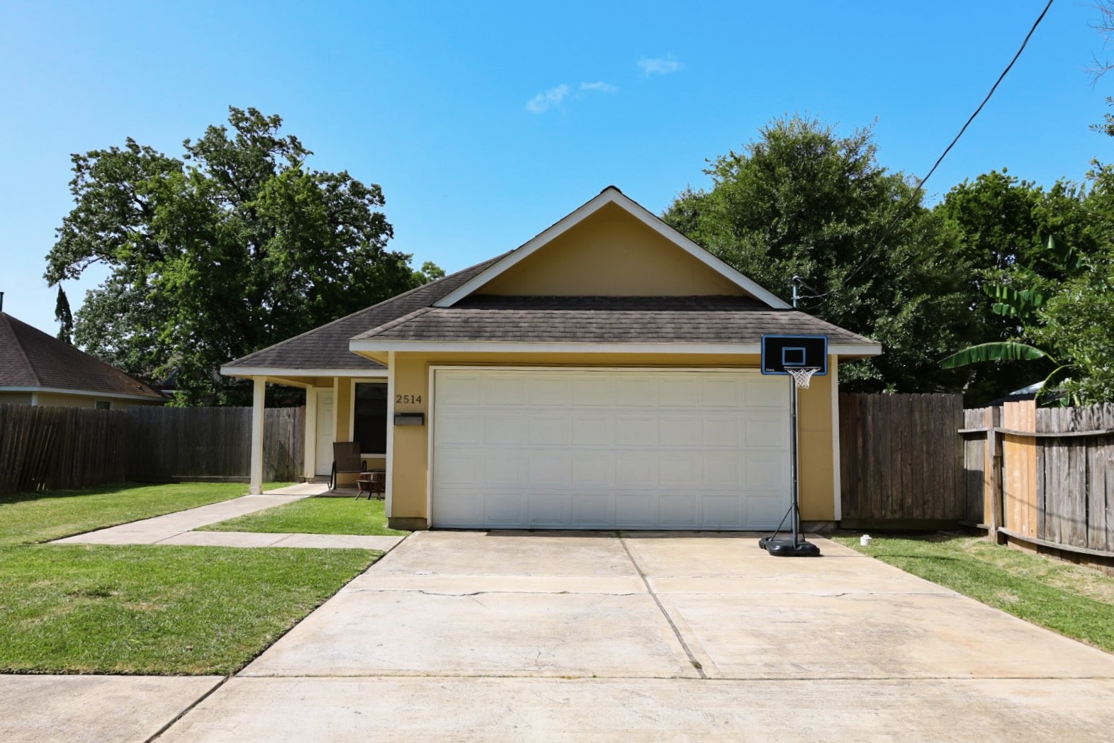 2514 Lee Street Houston TX 77026