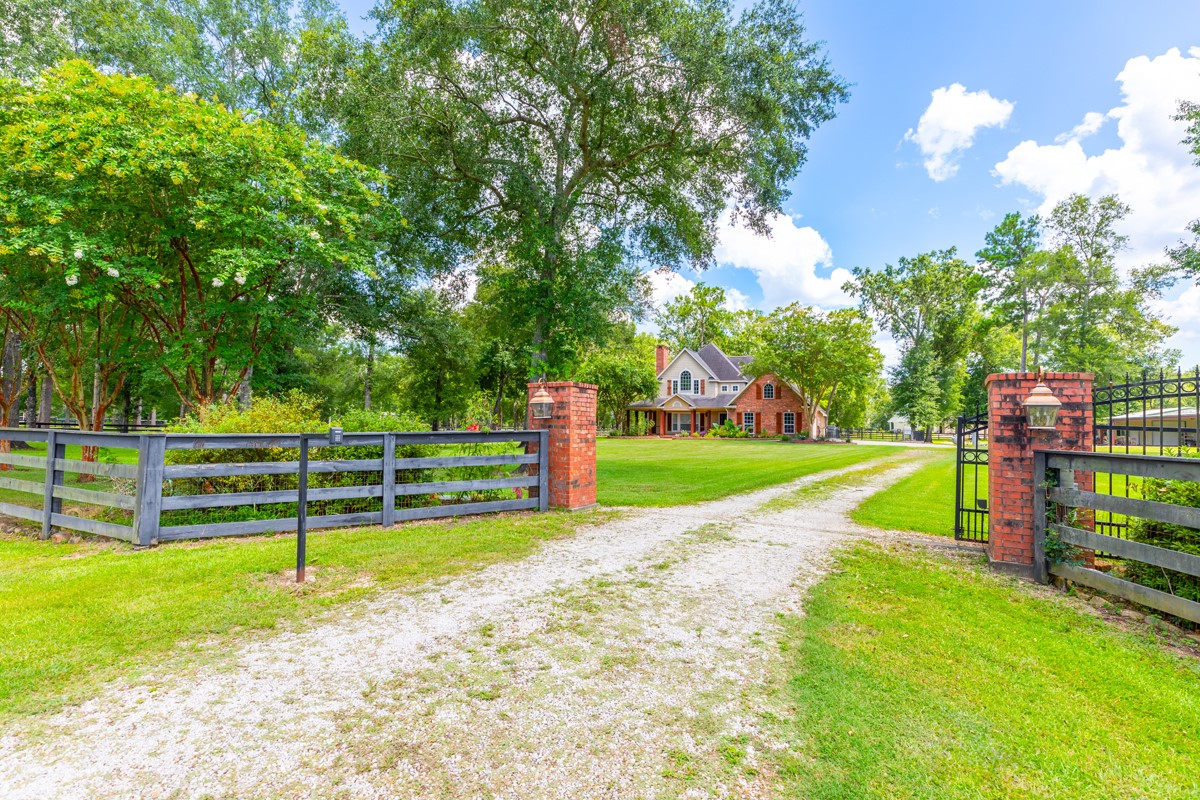 9015 Terry Estates Drive Orange TX 77630