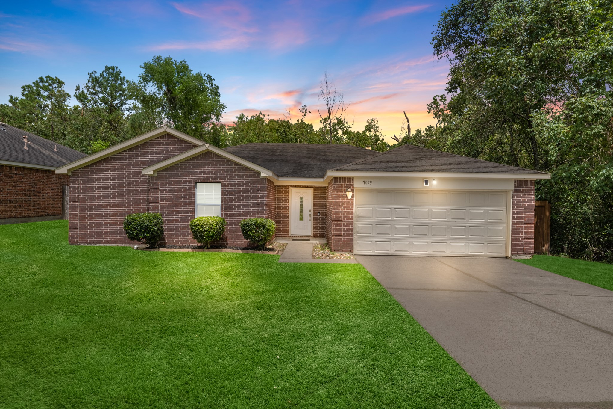 17059 Midships Way Crosby TX 77532