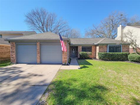8331 Sparkling Springs Drive Houston TX 77095