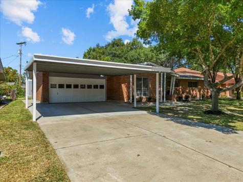 810 San Jacinto Avenue Texas City TX 77590