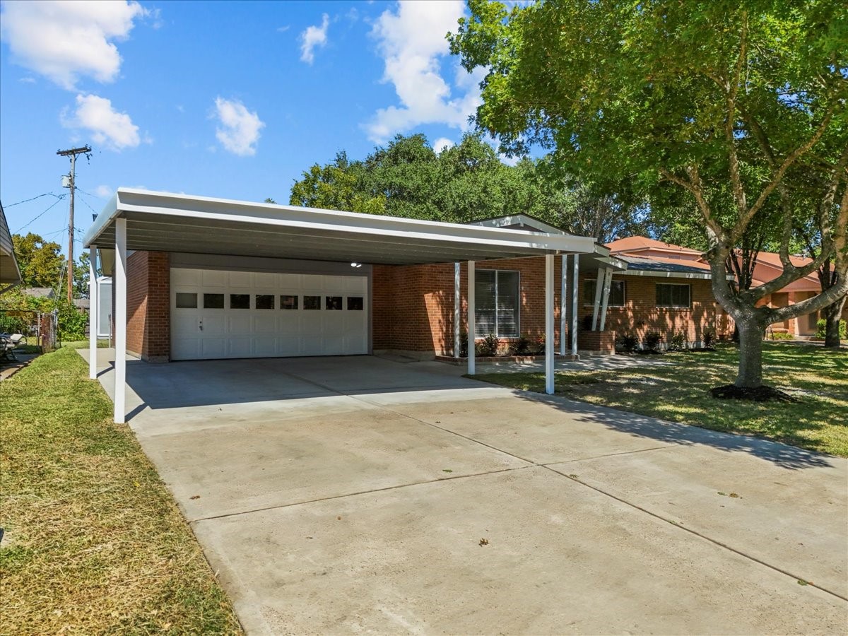 810 San Jacinto Avenue Texas City TX 77590