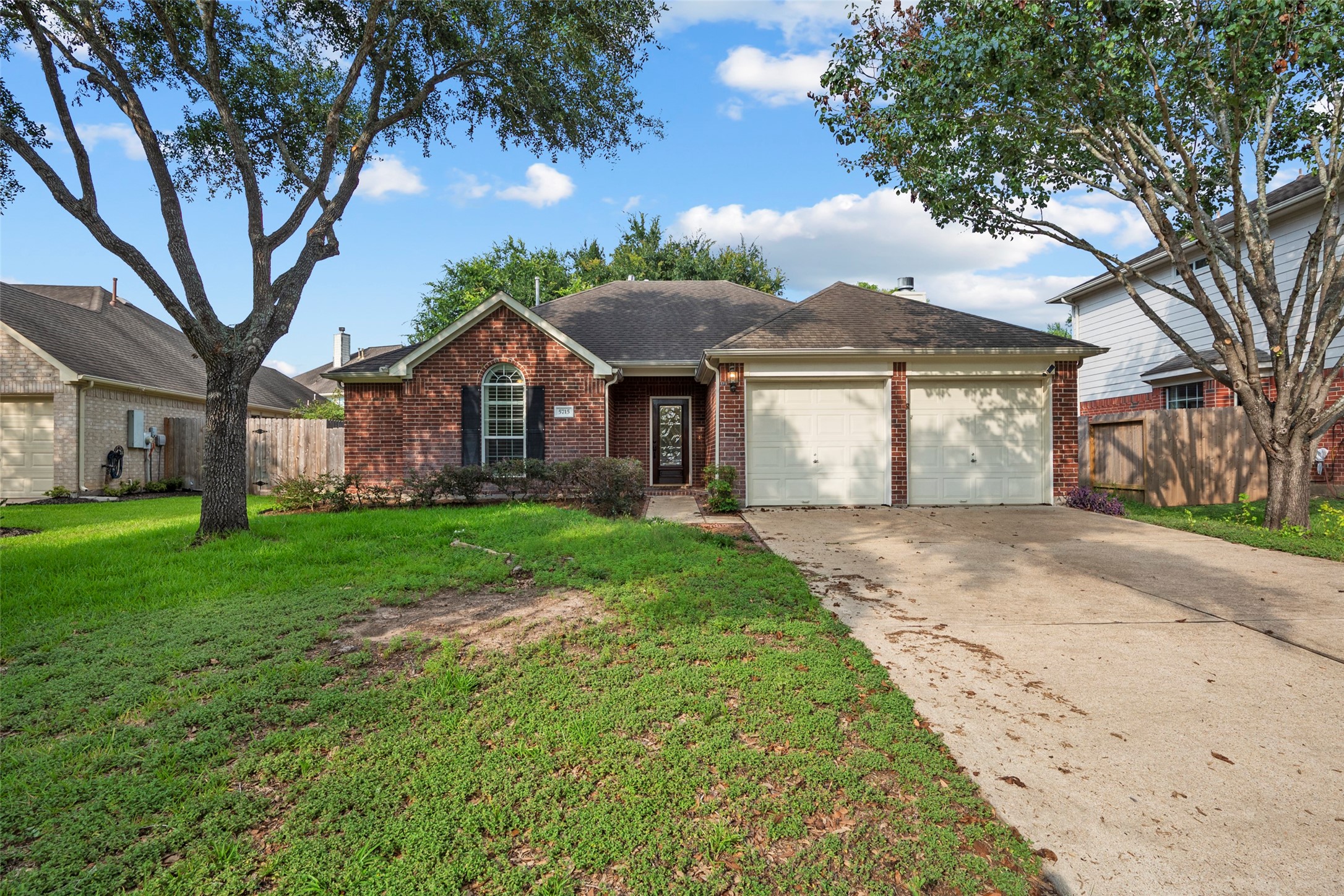 5715 Skydale Lane Richmond TX 77469