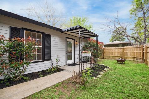 13520 N Lee Shore Drive Willis TX 77318