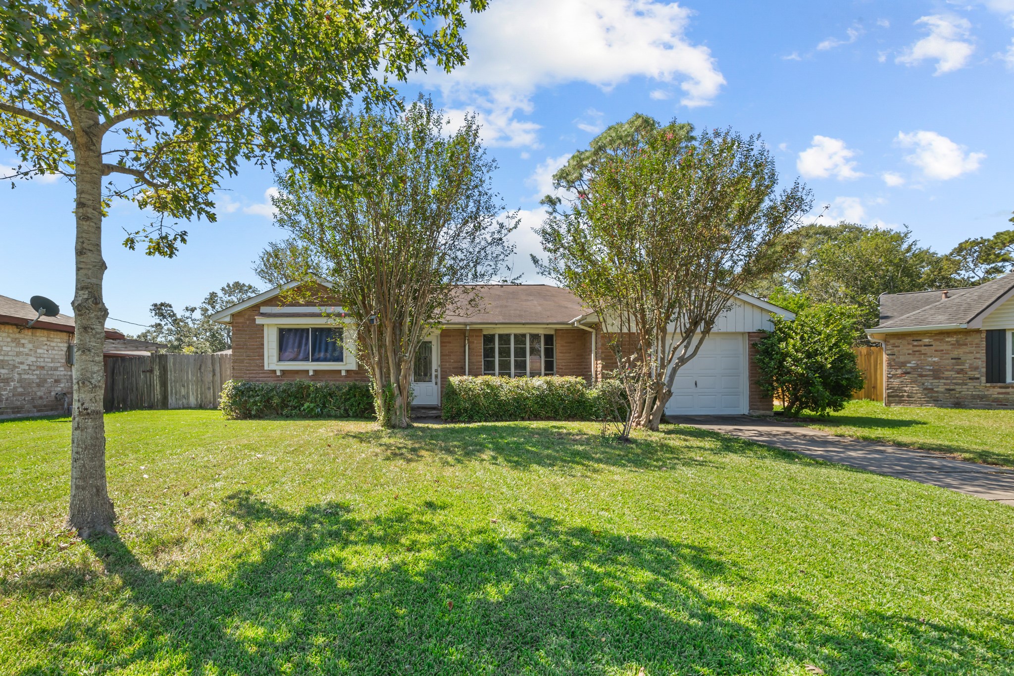 502 Brendon Park Lane Friendswood TX 77546