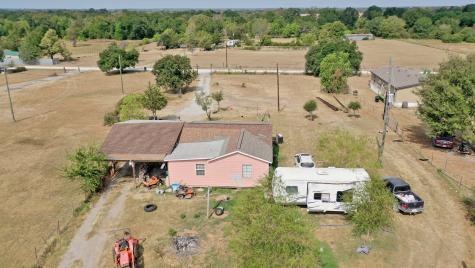 1727 Mustang Loop Madisonville TX 77864
