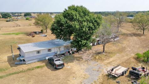 1727 Mustang Loop Madisonville TX 77864