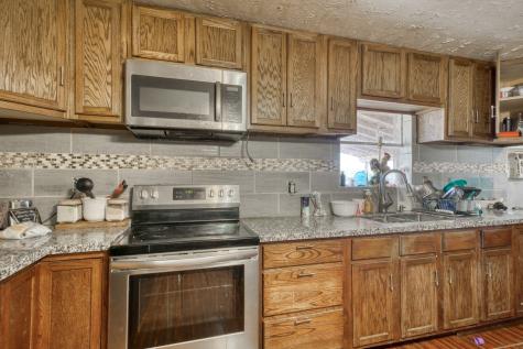 1727 Mustang Loop Madisonville TX 77864