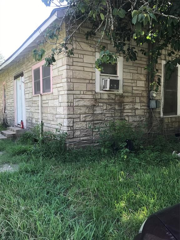 205 S 15th Street Silsbee TX 77656