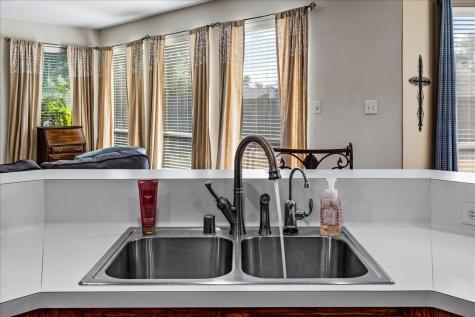 4706 Wilbury Heights Drive Pasadena TX 77505