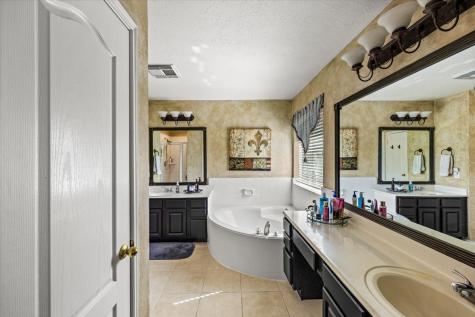 4706 Wilbury Heights Drive Pasadena TX 77505