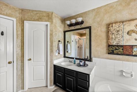 4706 Wilbury Heights Drive Pasadena TX 77505