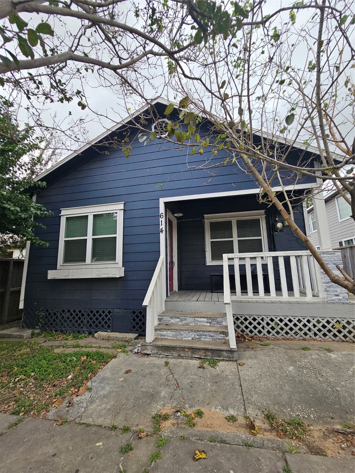614 N York Street Houston TX 77003