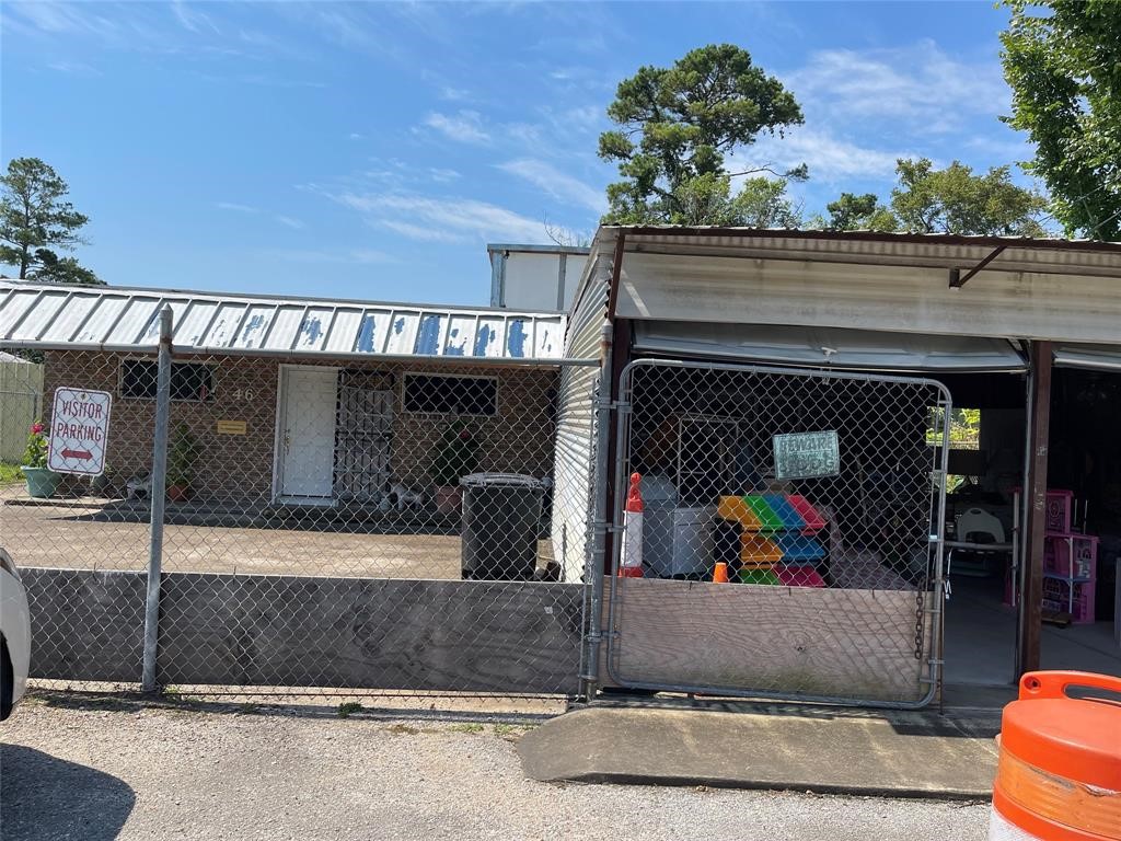 46 Berry Road Houston TX 77022