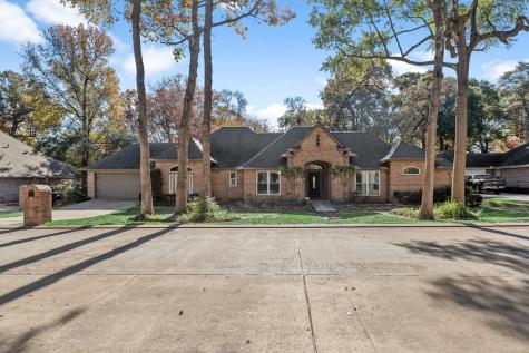 3505 Falcon Way Conroe TX 77304