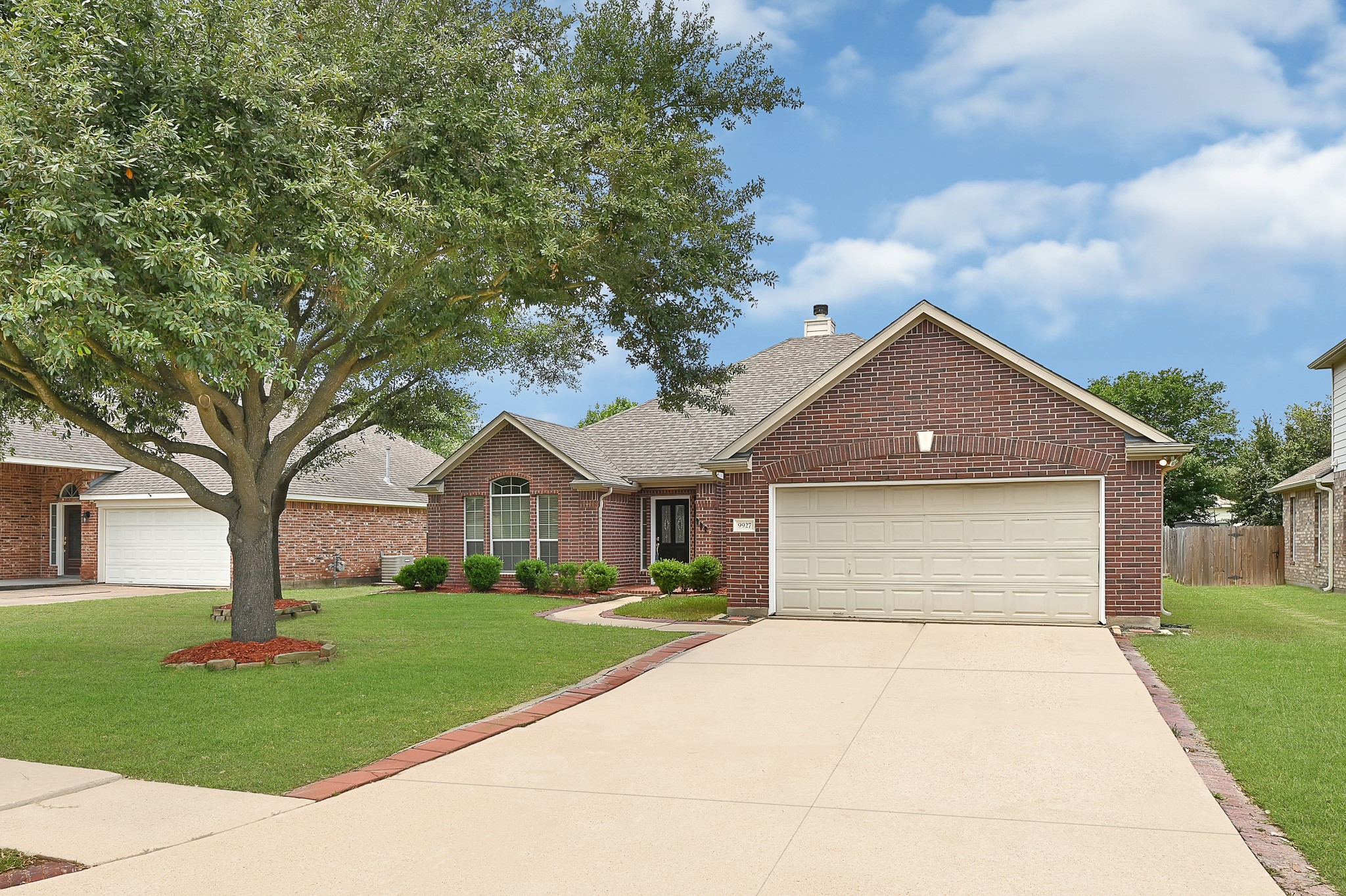 9927 Barr Lake Drive Houston TX 77095