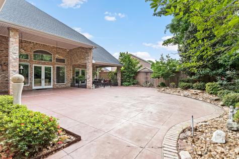 720 Little Jeff Drive Port Neches TX 77651