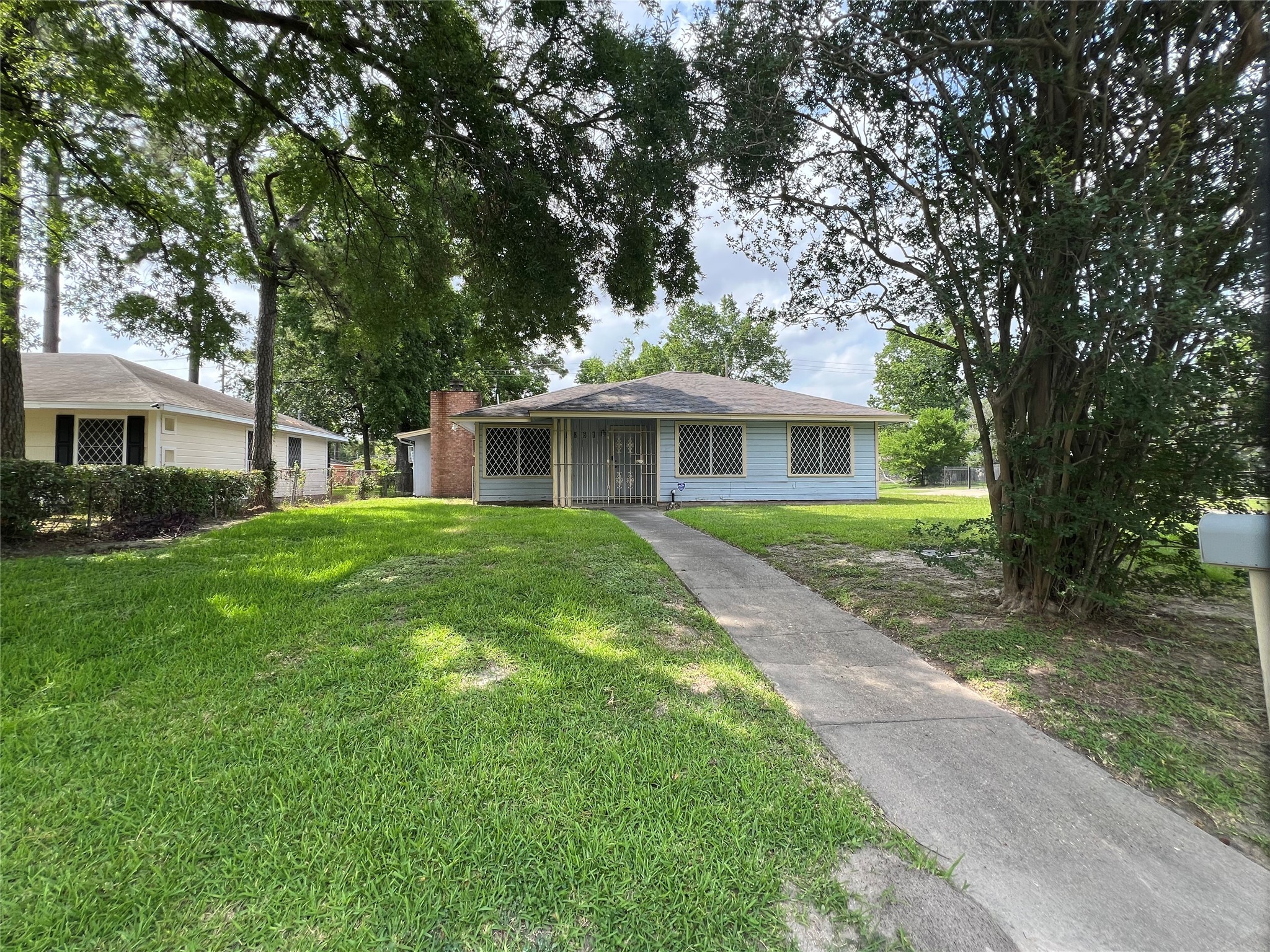 7261 Yoe Street Houston TX 77016