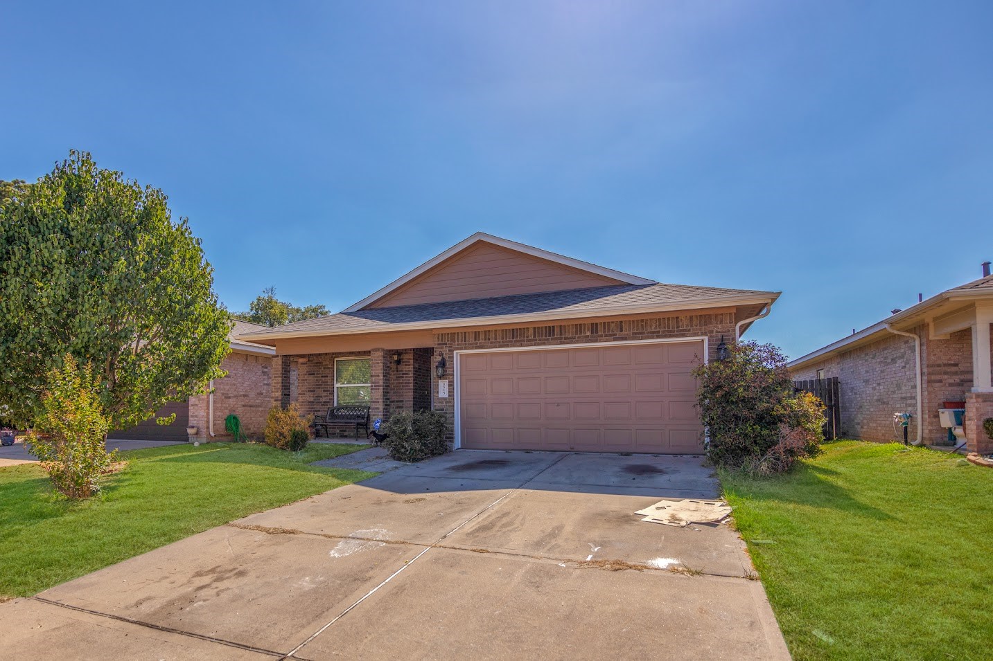 8515 Vista Oaks Manor Houston TX 77028