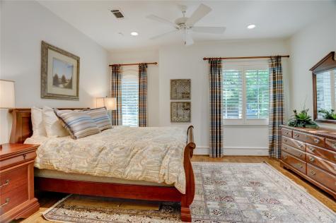 5015 Jason Street Houston TX 77096