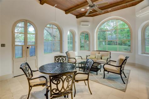 5015 Jason Street Houston TX 77096