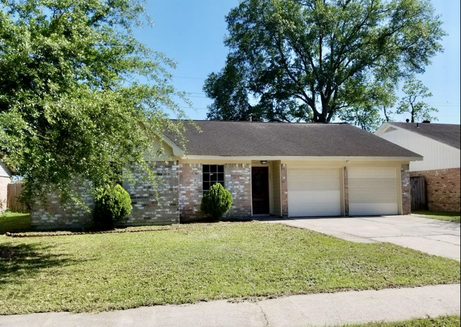 427 Mistywood Drive Houston TX 77090