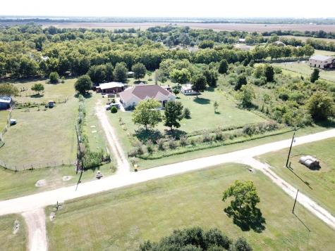 4925 Meadowlark Lane Sealy TX 77474