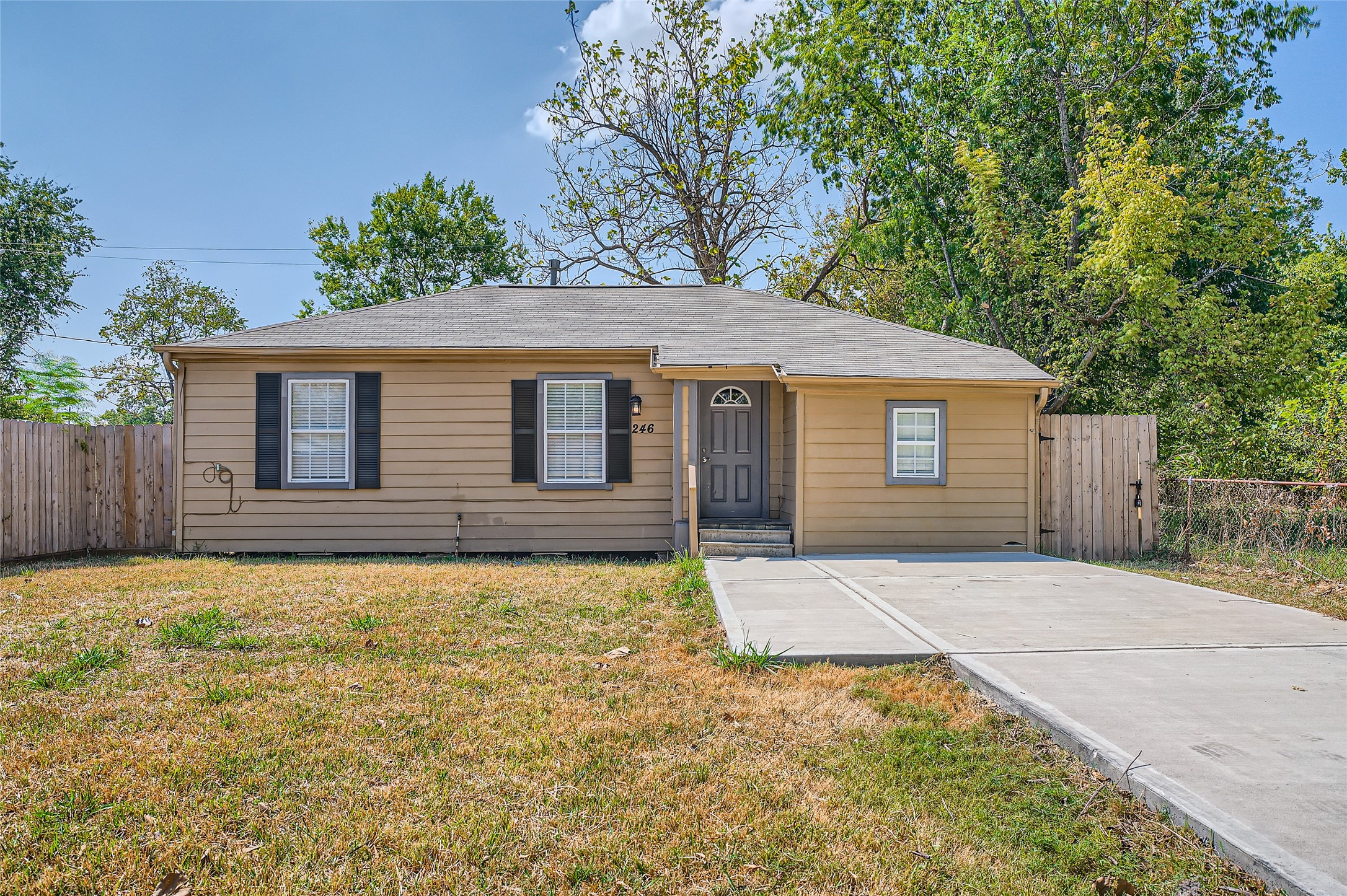 246 Georgia Street Houston TX 77029