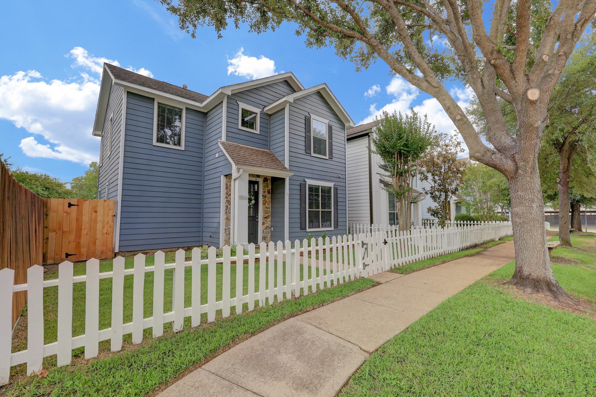 1516 Bevis Street Houston TX 77008