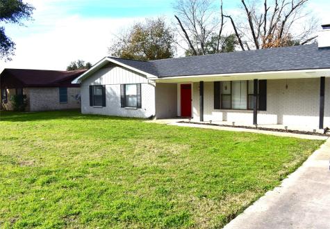 107 York Drive Madisonville TX 77864
