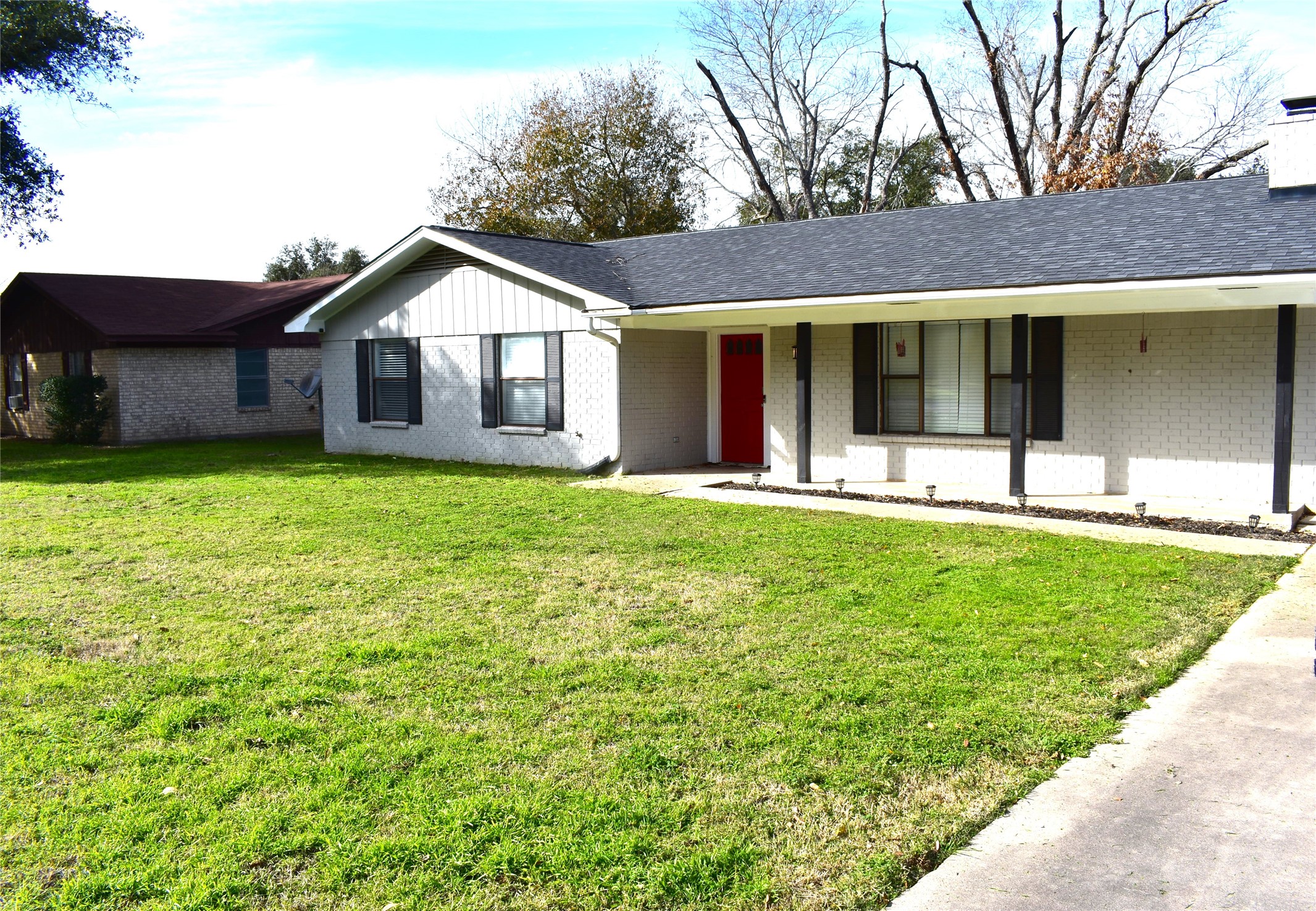 107 York Drive Madisonville TX 77864