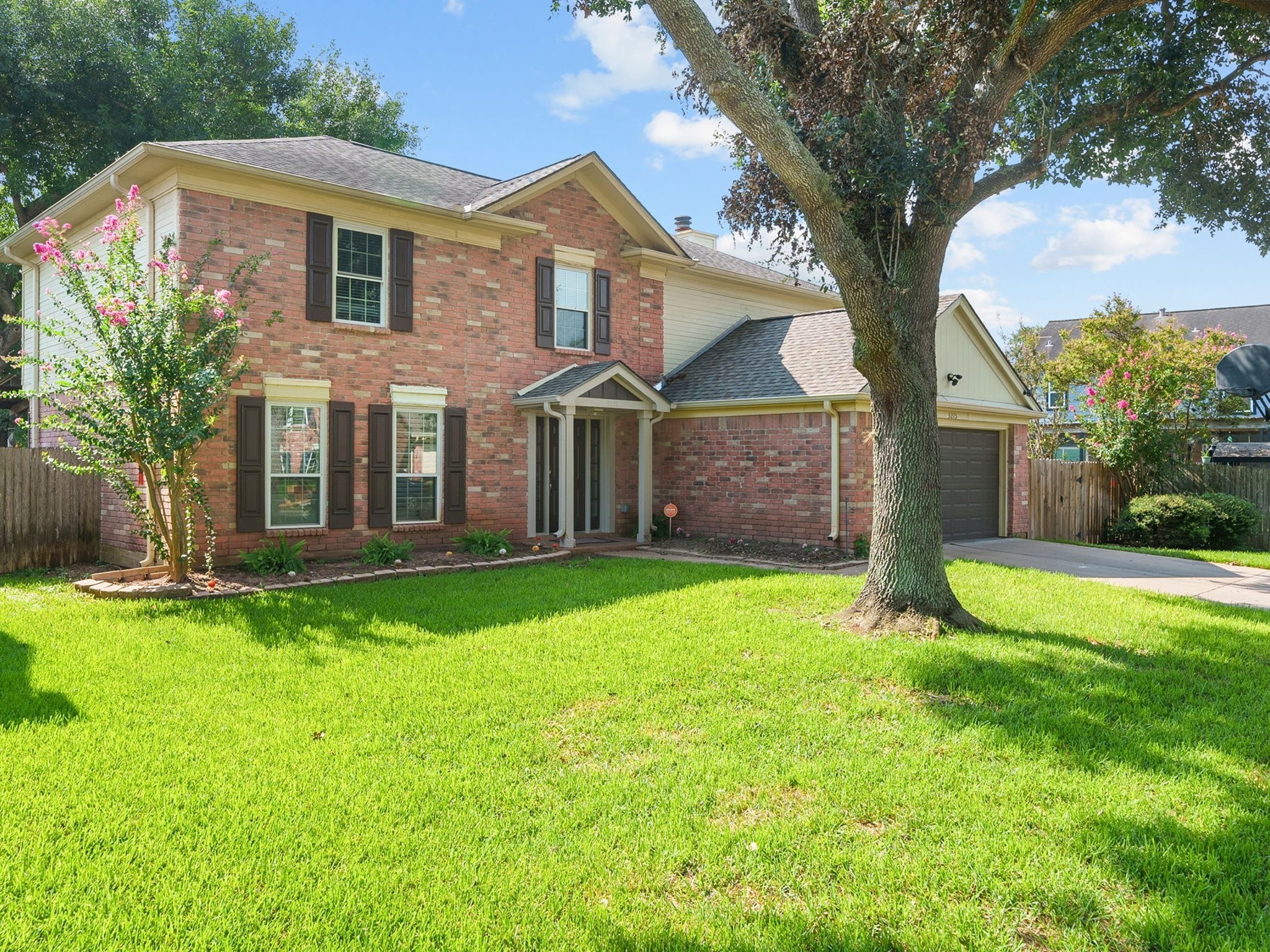 3215 Battle Ridge Lane Sugar Land TX 77479